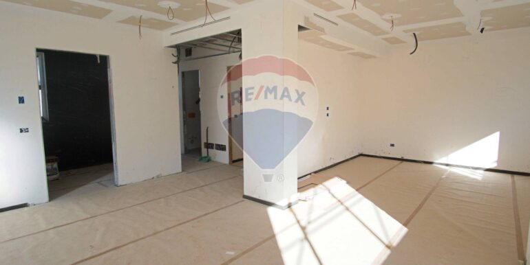 20251110103113-999315-15