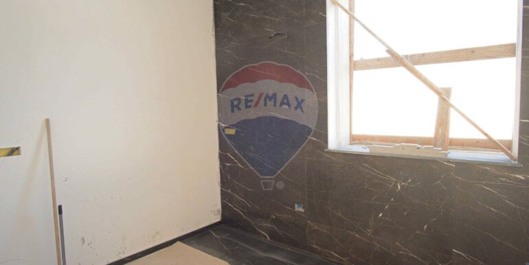 20251110104150-999206-17