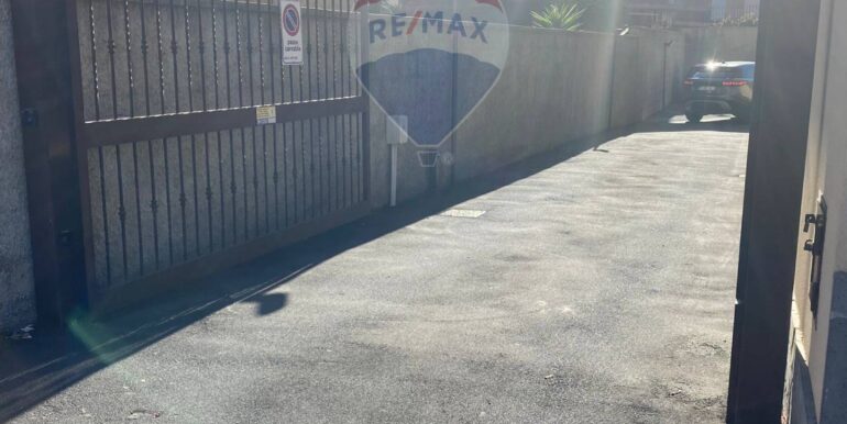 20251110105338-999837-12