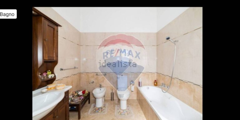 2025111010612-999779-12