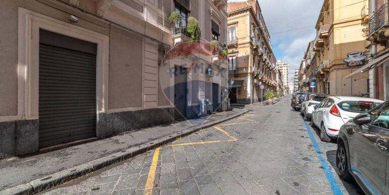 20251110113422-999842-26