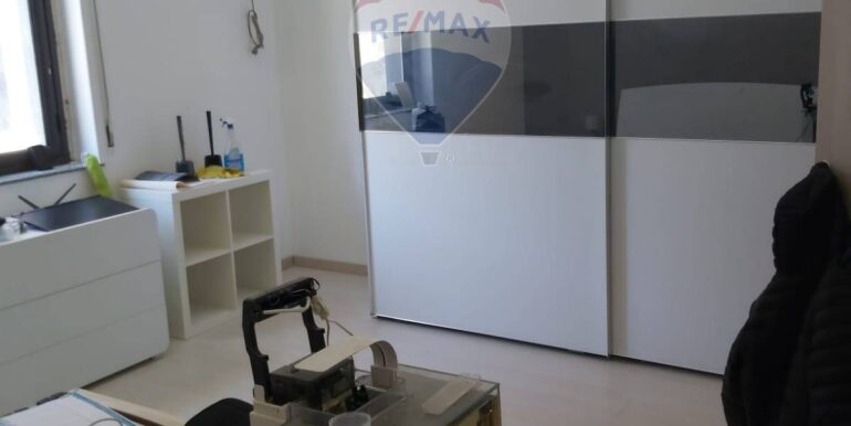 20251110113859-999856-1