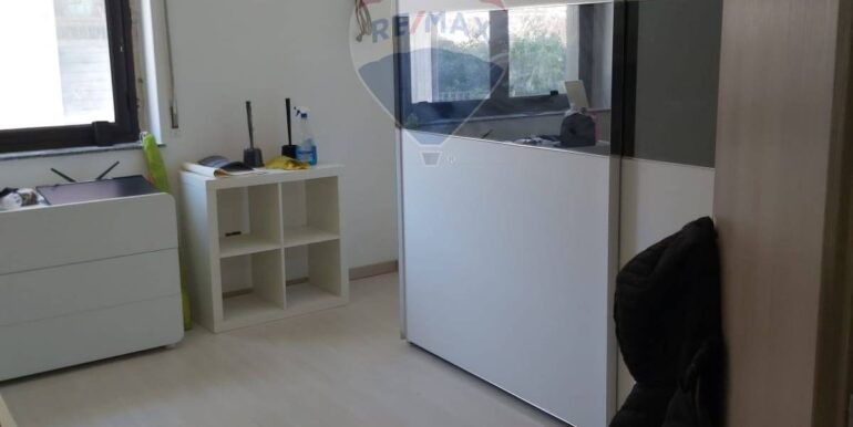 20251110113906-999856-4