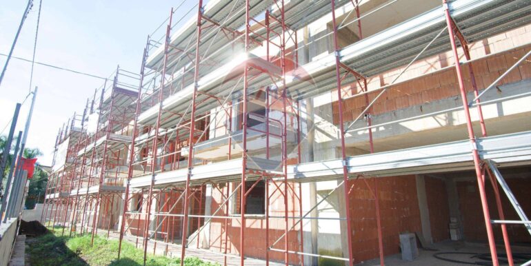 20251110114000-999848-15