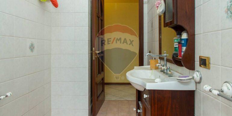 20251110120706-999876-24