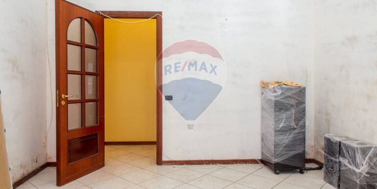 20251110120711-999876-26