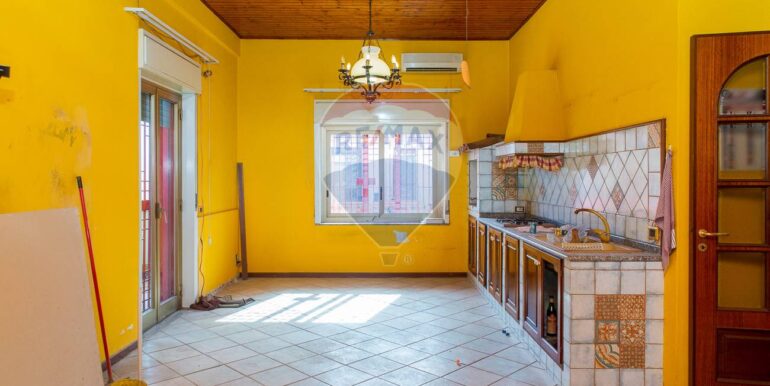 20251110120716-999876-28