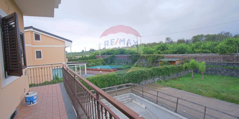 20251110121502-996836-43