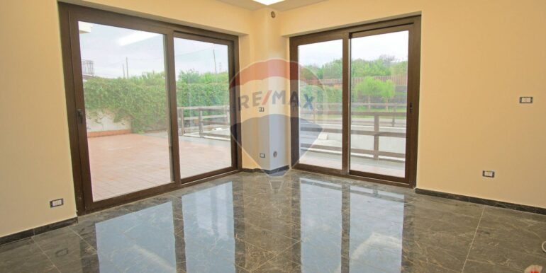 20251110121729-996836-93