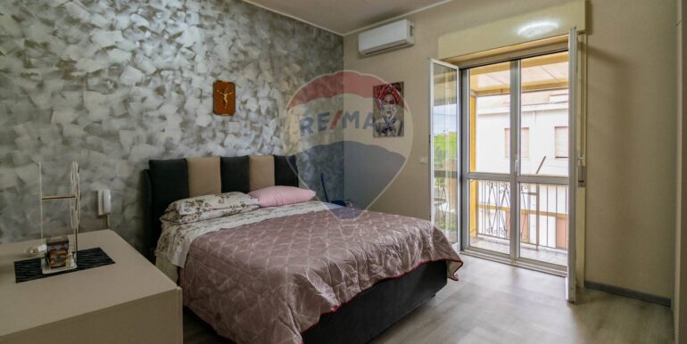 20251110123912-999899-9