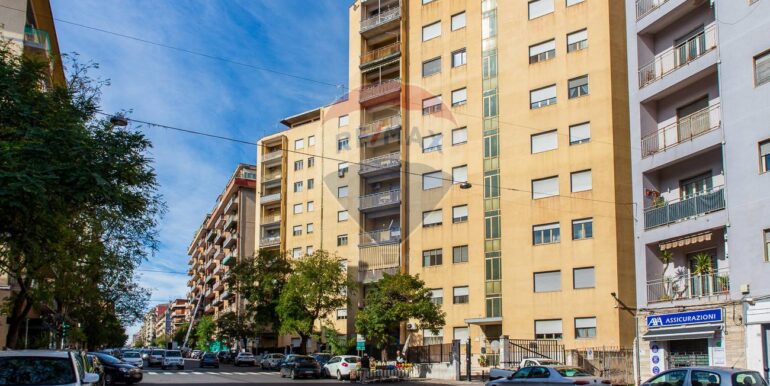 20251110182116-999908-3