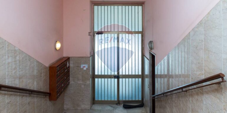 20251110182136-999908-9