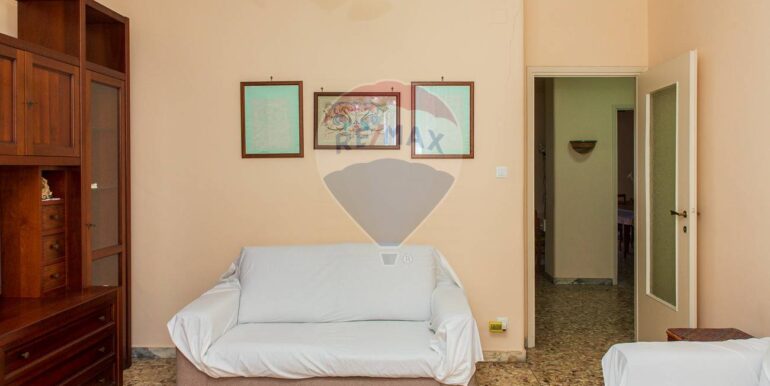 20251110182151-999908-15