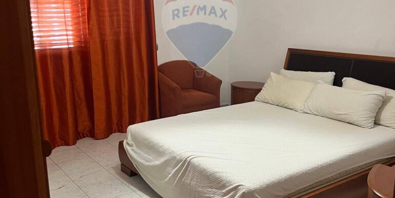 20251110182252-999988-6