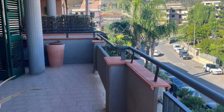 20251110182256-999988-8