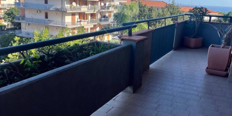 20251110182258-999988-9