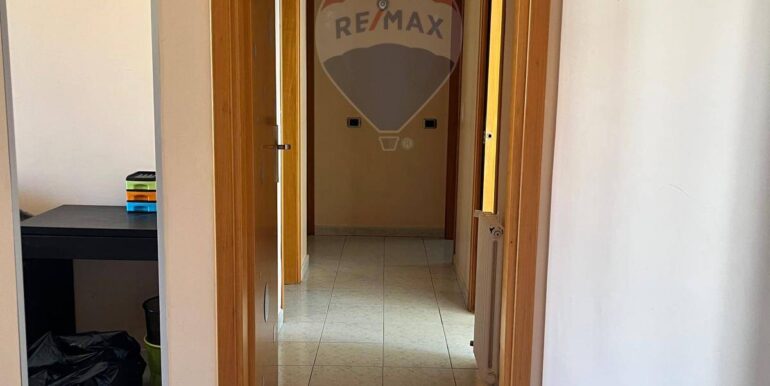 20251110182300-999988-10