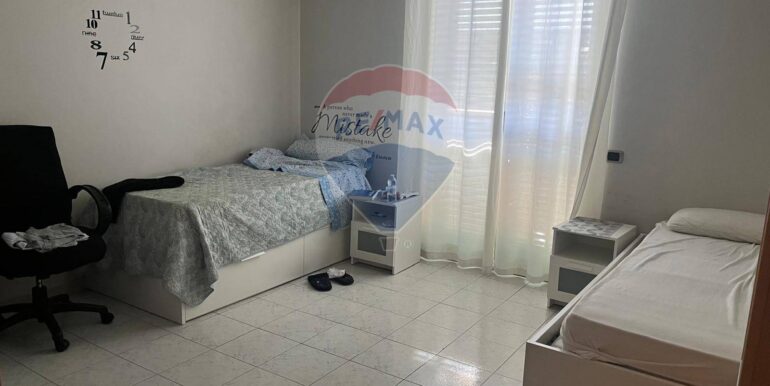 20251110182302-999988-11