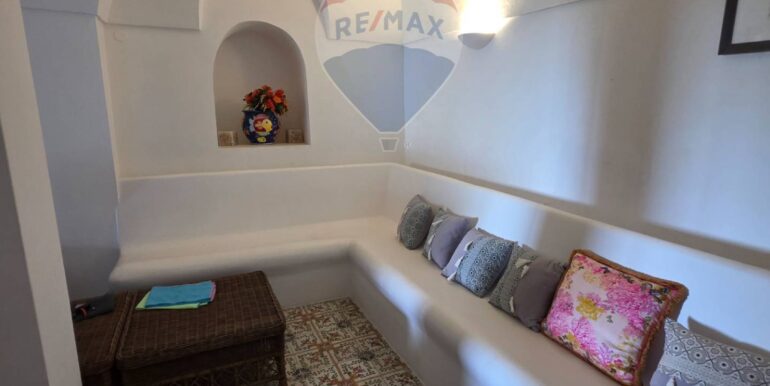 20251110185214-999971-9