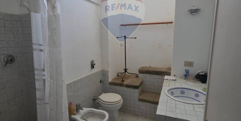 20251110185419-999971-12