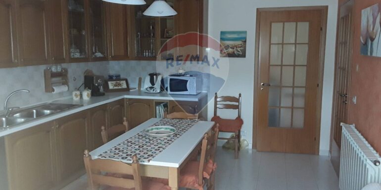 2025111074707-992822-45