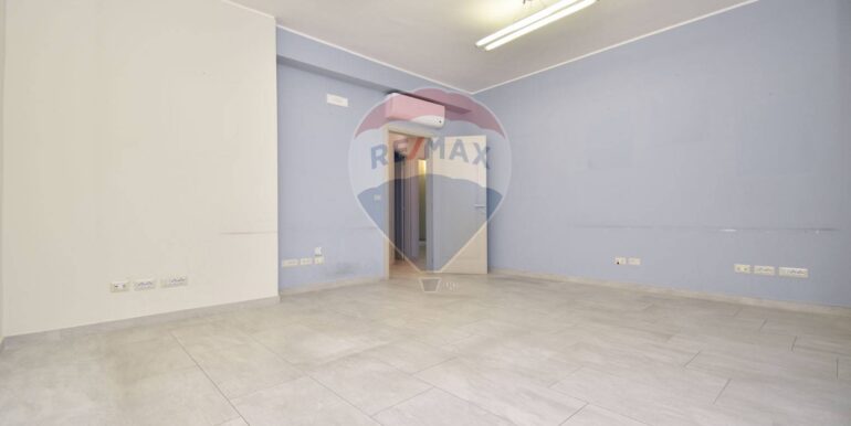 20251111101157-894357-18