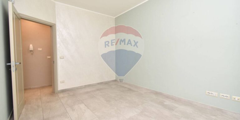 20251111101222-894357-28