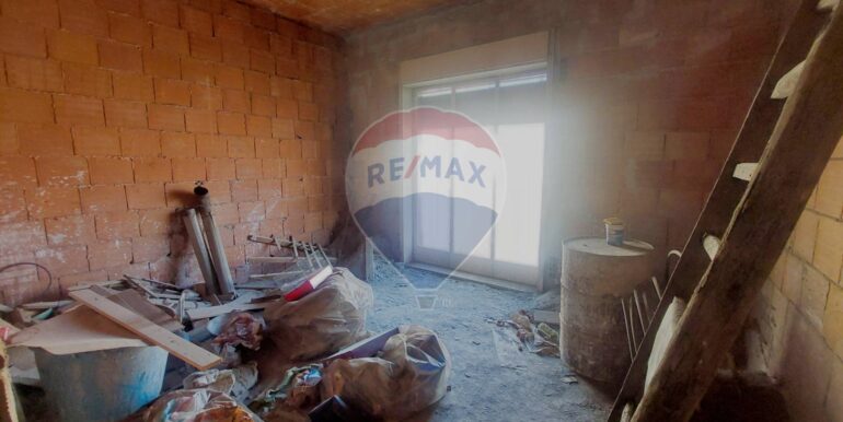 20251111104201-997185-6