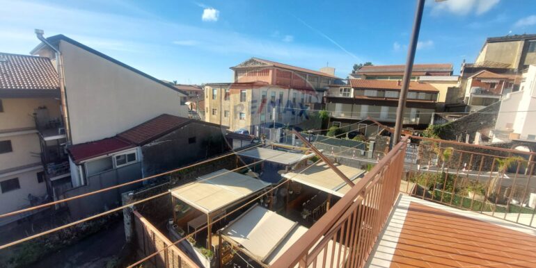 20251111104336-997185-16