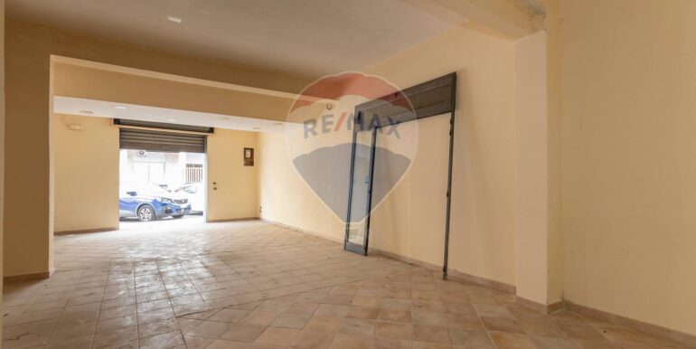 20251111112707-1000080-22