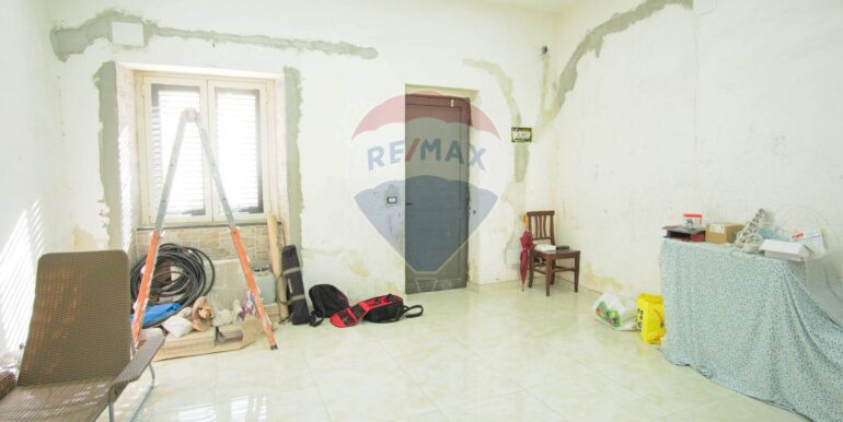 20251111115014-999433-5