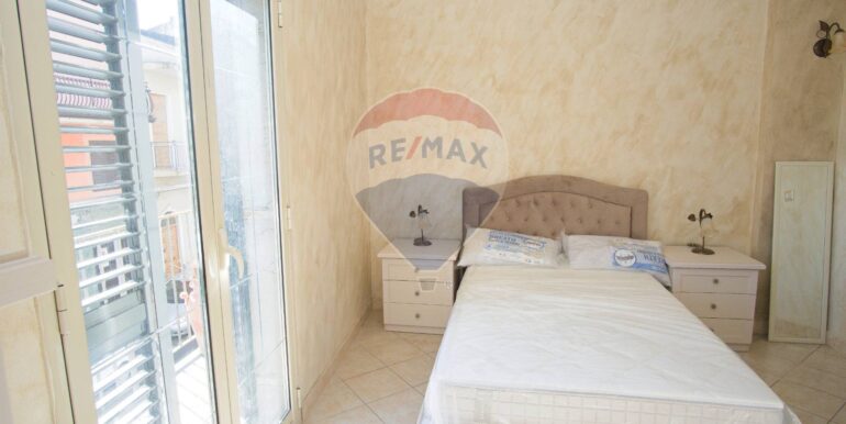 20251111115354-999433-28