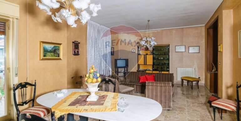 20251111115701-999940-13