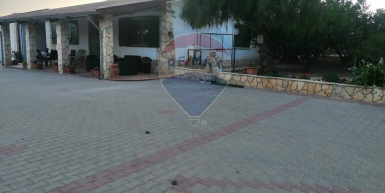 20251111120810-1000092-4