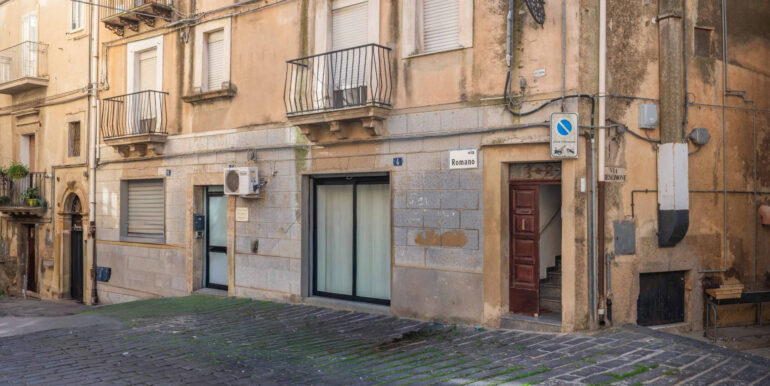 20251111161323-1000153-3