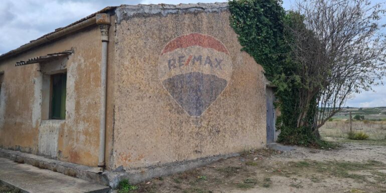 20251111162555-1000182-9