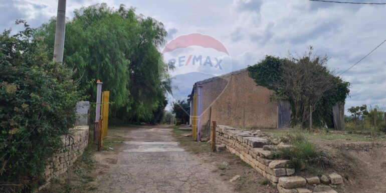 20251111162556-1000182-11