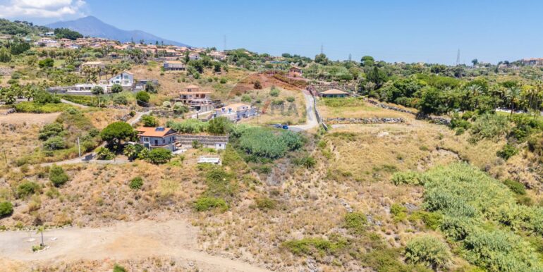 20251111171618-1000196-4