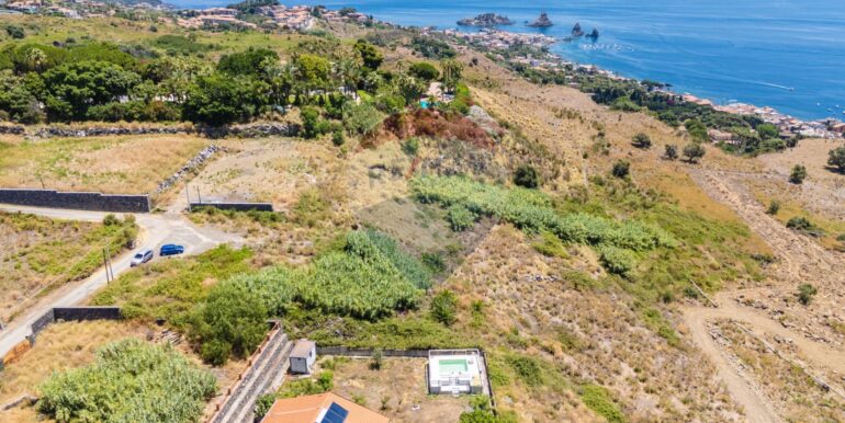 20251111171641-1000196-10