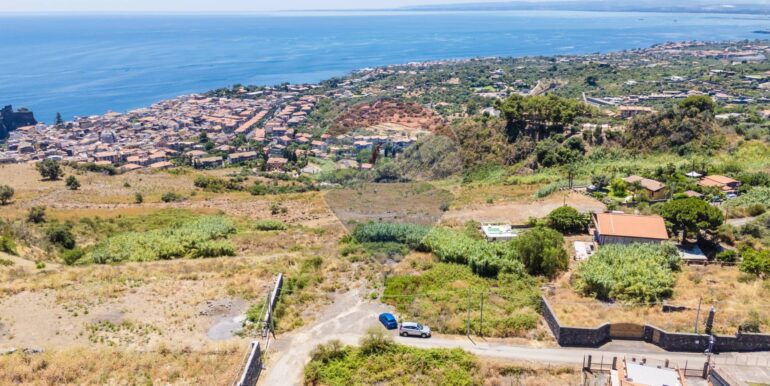 20251111171710-1000196-17