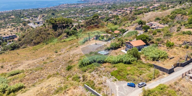 20251111171722-1000196-20