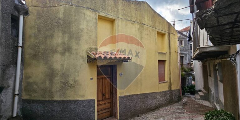 20251111191421-1000252-1