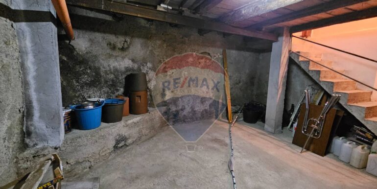 20251111191447-1000252-10