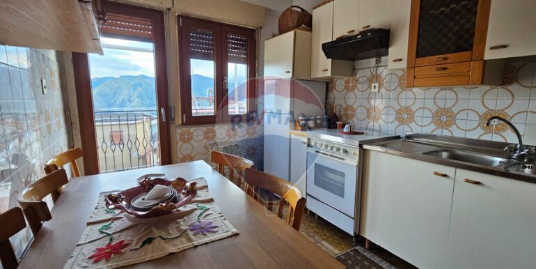 20251111191532-1000252-26