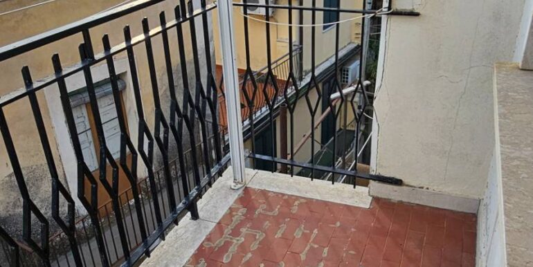 20251111191535-1000252-27