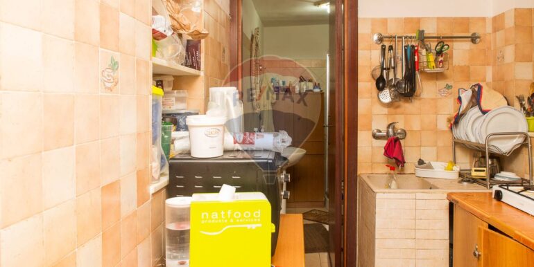 20251111204759-1000145-11