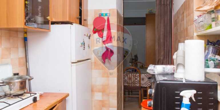 20251111204807-1000145-14