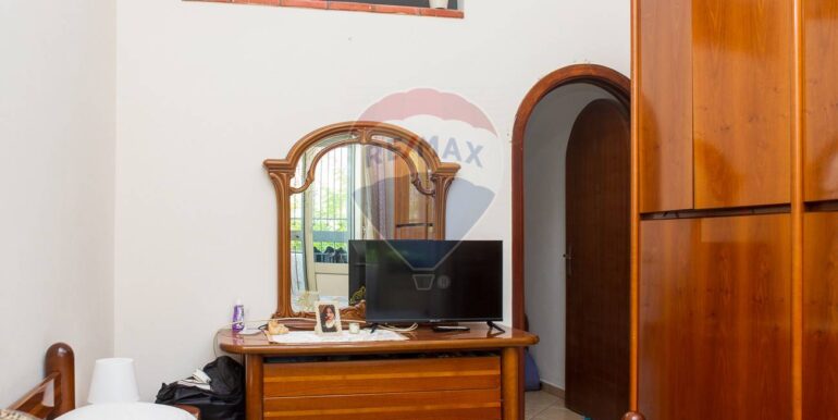 20251111204815-1000145-17