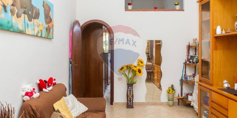 20251111204826-1000145-21