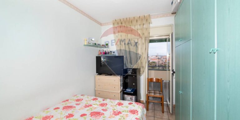 2025111182845-1000033-8